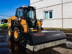 Impulse SP 1850х550B на Bobcat (Бобкэт) с бункером